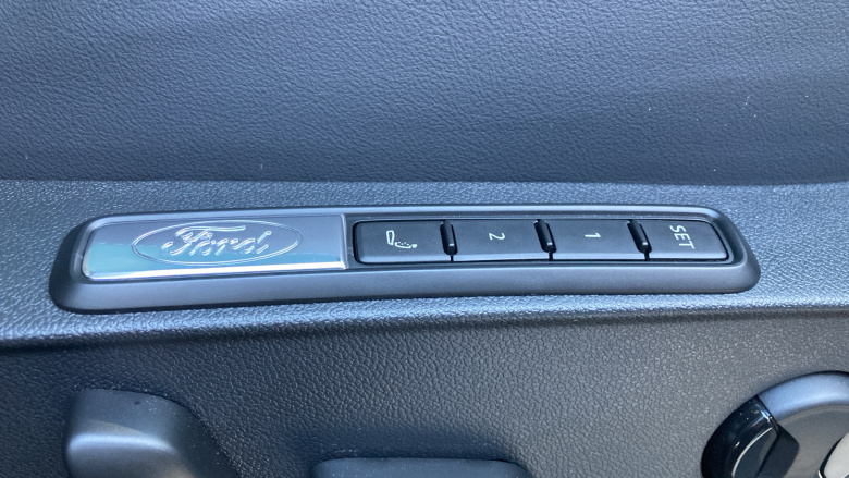 Ford Explorer 125kW Premium 52kWh 5dr Auto Electric Estate